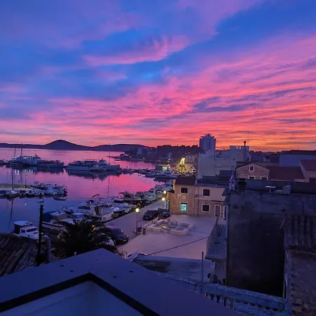 公寓 Vista Sol 3 *